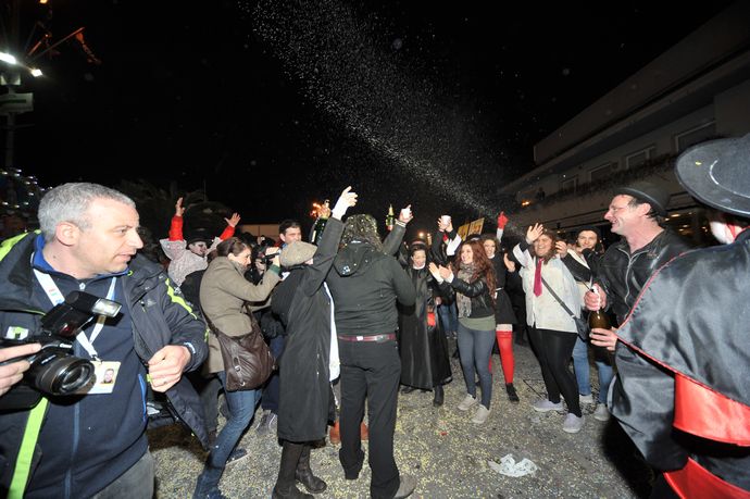 Ingrandisci la foto